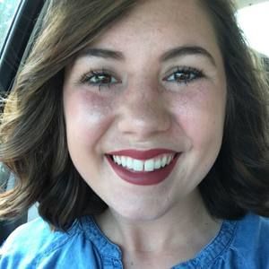 Meet your Posher, Maegan